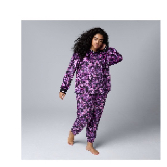 Plus Size Simply Vera Vera Wang Long Sleeve Pajama Top & Pajama Jogger Set 1x - Picture 1 of 9